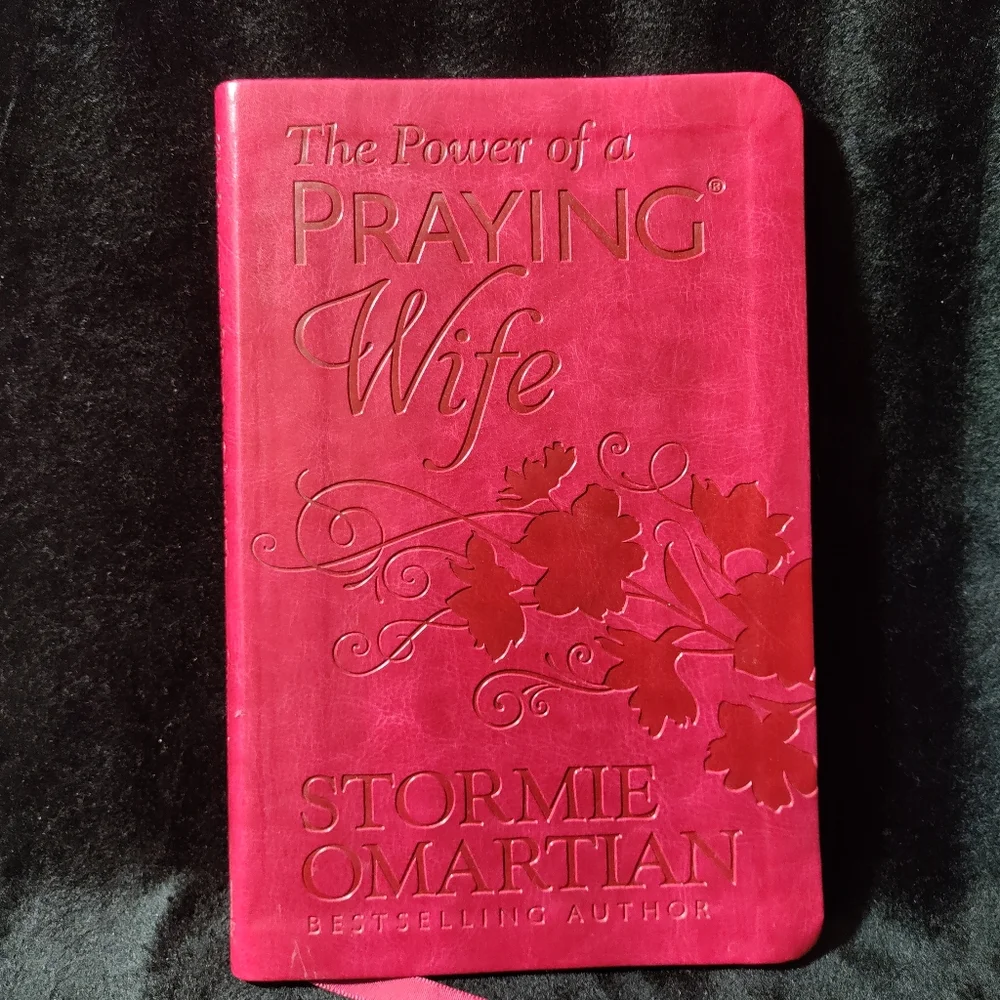 Prayer Book - Picture 1 of 4